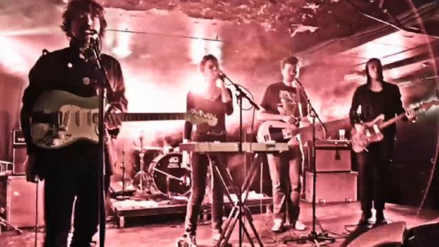 The Mole Chimes & Bells Trentemoller Remix смотреть онлайн