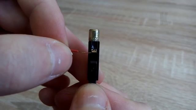 Как сделать пистолет из шприца? / How to make a gun out of a syringe? смотреть онлайн