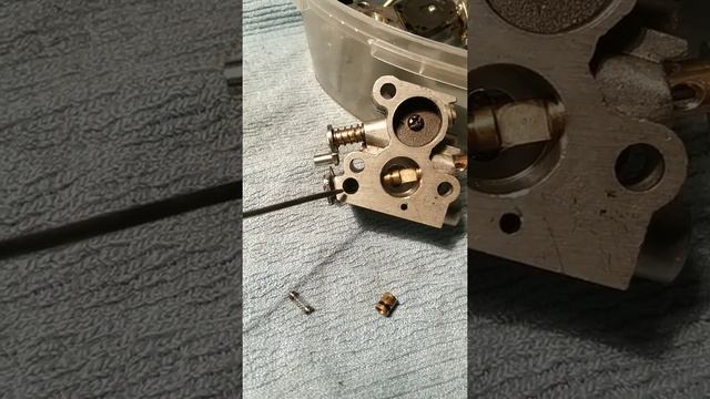 Ремонт карбюратора Husqvarna 235,236 смотреть онлайн