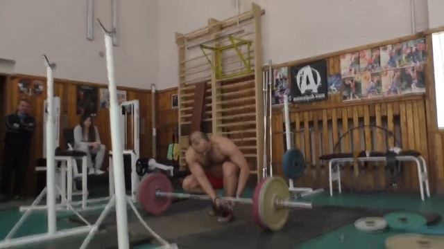 #weightlifting Заруба тренера и ученика / Coach VS. athlete student смотреть онлайн