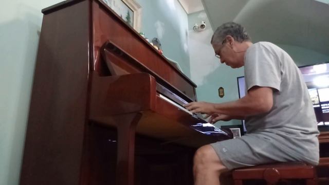 Brincando no Piano Parte 1 смотреть онлайн