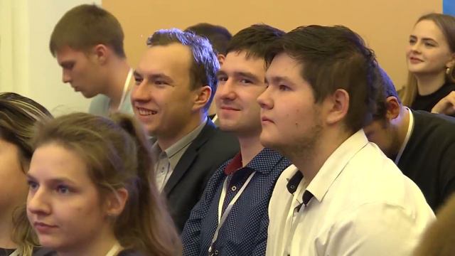 Николай Любимов вручил награды победителям бизнес-игры смотреть онлайн