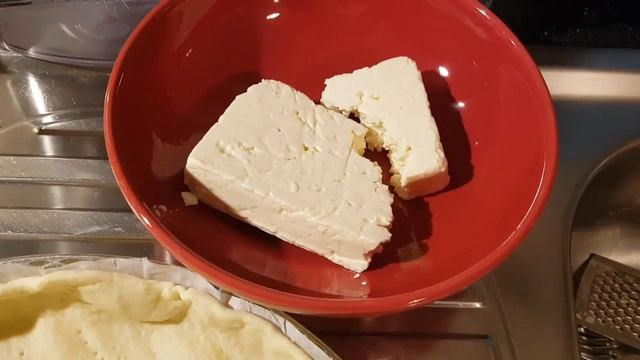 Просто смешай ТЫКВУ и СМЕТАНУ! СЕМЬЯ В ВОСТОРГЕ. САМЫЙ ВКУСНЫЙ ТЫКВЕННЫЙ ПИРОГ С СЫРОМ смотреть онлайн