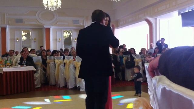 Свадебный подарок(песня) жениха невесте! смотреть онлайн