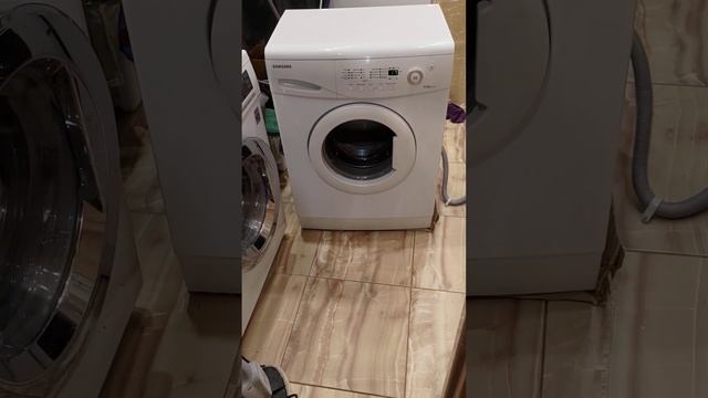 Samsung WF-F861 отжим 800 оборотов/мин. смотреть онлайн