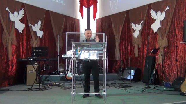 Служение 12 марта 2017 года. Проповедь -"Любить всегда" смотреть онлайн