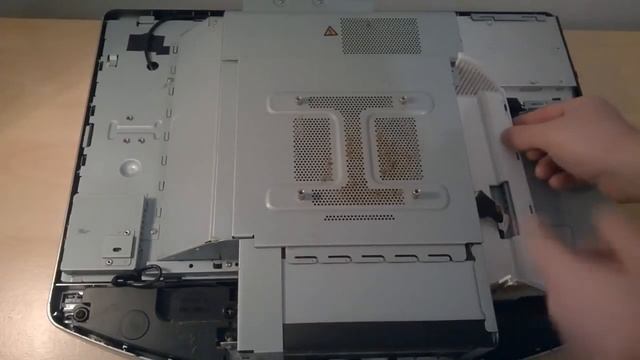 Packard Bell OneTwo L5351 Cleaning Computer. How To Open