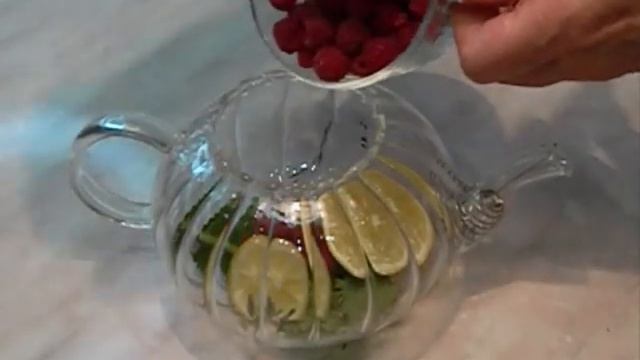 Малиновый ЧАЙ с мятой смотреть онлайн