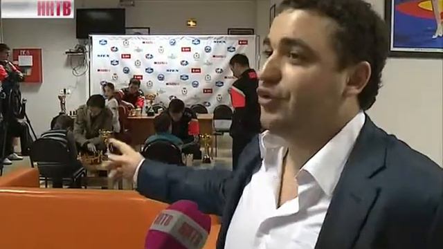 Хоккеисты "Старта" против шахматистов смотреть онлайн