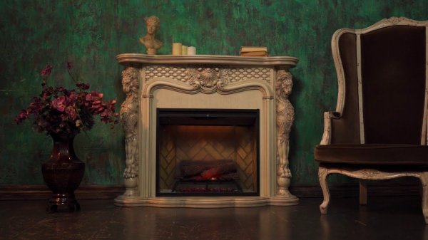 Видеообзор: Портал Castle с очагом Dimplex Revillusion 30