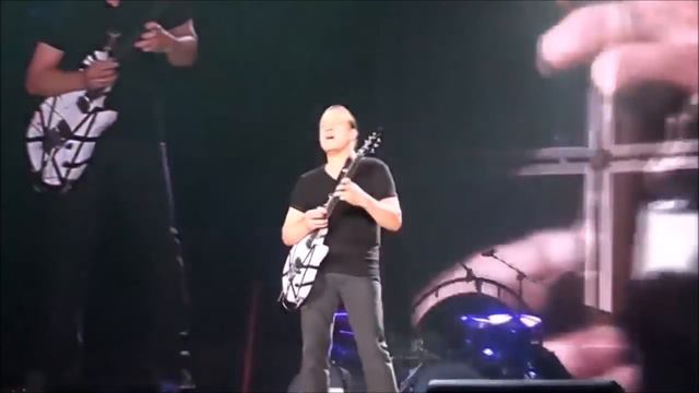 Van Halen - Eddie's Solo | Ain't Talkin Bout Love (Live) смотреть онлайн