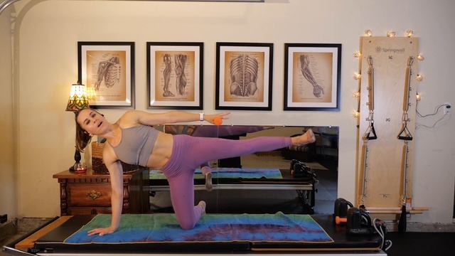 Balance Focused Mat Pilates смотреть онлайн