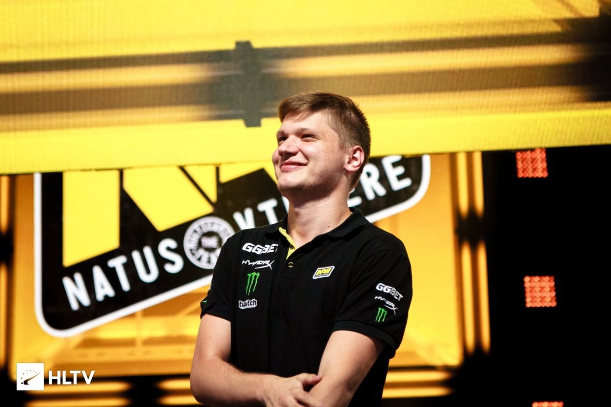 ТОП 5 ЛЕГЕНДАРНЫХ моментов от S1mple про которые невозможно забыть ЧТО ОН ТВОРИТ!!!