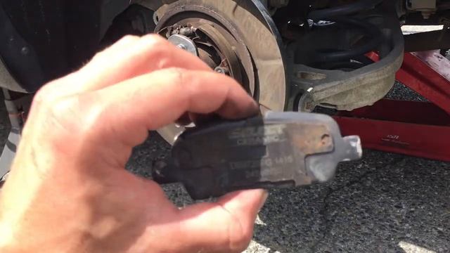 Infiniti/Nissan Brake Light Fix смотреть онлайн