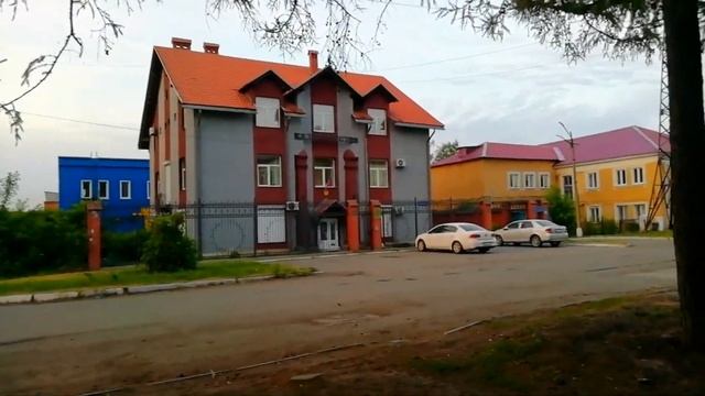Моя вечерняя прогулка по городу. Сегодня всего лишь 6000 шагов ??♀️?♀️ смотреть онлайн