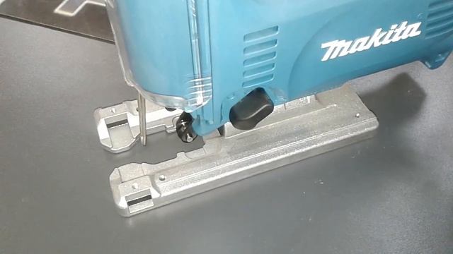 Обзор MAKITA 4329 и младших моделей. Лобзик МАКИТА 4329. Лобзик MAKITA 4329.Лобзик 4326, MAKITA 432 смотреть онлайн