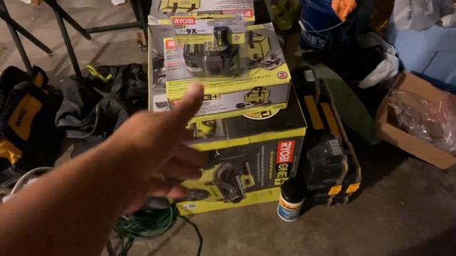 Black Friday “Special From the Home Depot “ смотреть онлайн