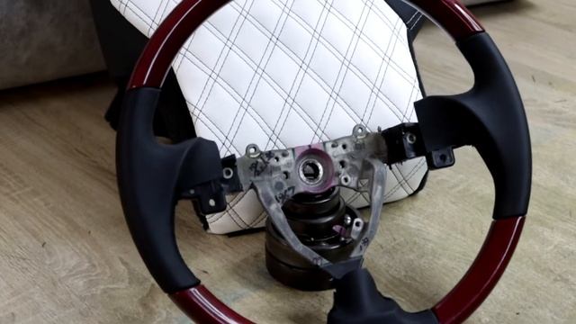Перетяжка руля Lexus GS JZS190 смотреть онлайн