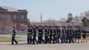 Служить России суждено тебе и мне..смотр строя и песни