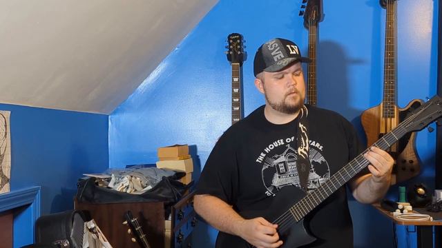 LTD EC Black Metal vs. Gibson SG Melody Maker смотреть онлайн