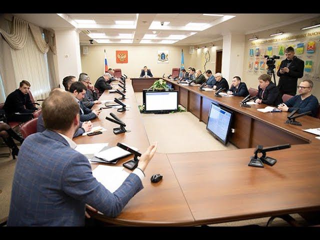 На площадке Законодательного Собрания обсудили реализацию проекта «Умный город» смотреть онлайн