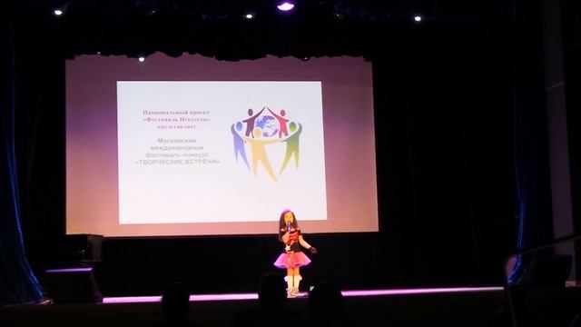 дракончик КЕША, исполняет Аминочка Нуреева 6лет смотреть онлайн