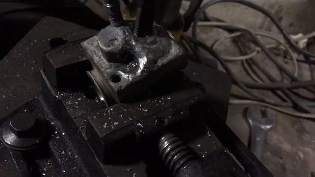 Сварка суппорта ремонт резьбы Дастер смотреть онлайн