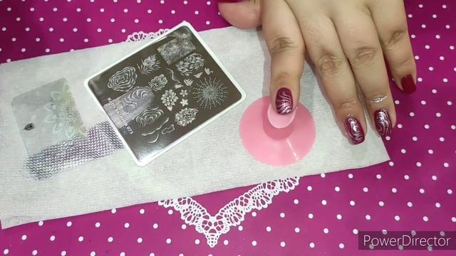 ??Маникюр со стемпингом смотреть онлайн