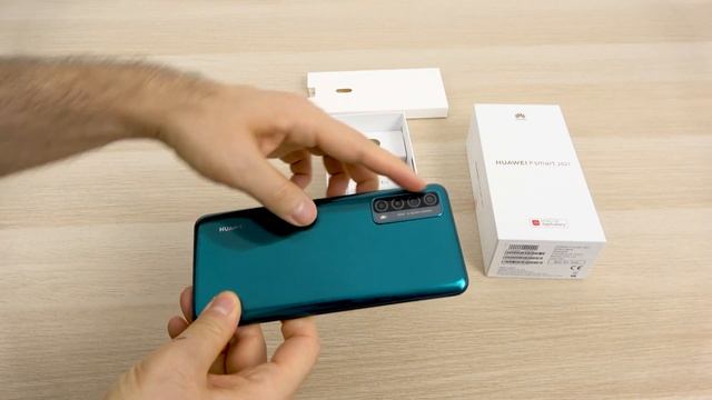Huawei P Smart 2021 Unboxing în Limba Română (Telefon tineresc cu baterie mare, cameră quad) смотреть онлайн