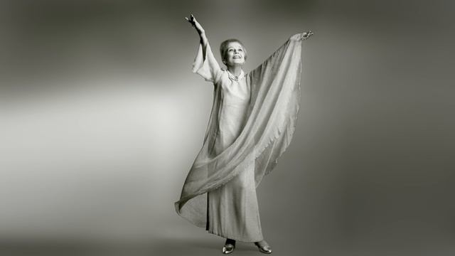 Que j'aime Paris. Charles Kálmán. rec. 2002. Marta Eggerth at age 90 смотреть онлайн