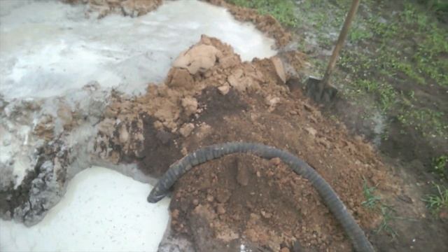 Бурение скважины на мел в Могилеве. Весь процесс. Цементация затрубного пространства.