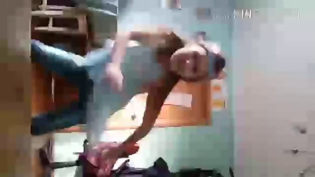 Я танцую стиль танца хип-хоп и Хаус ??? смотреть онлайн