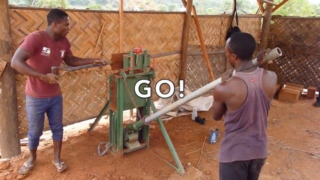 Making compressed earth blocks смотреть онлайн