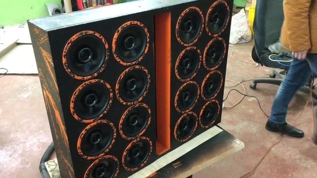 Дикий панч 16ти динамиков DL Audio Gryphon Lire 200 смотреть онлайн