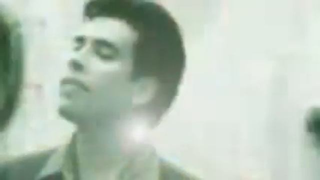 Love is in the air...when you're aware смотреть онлайн