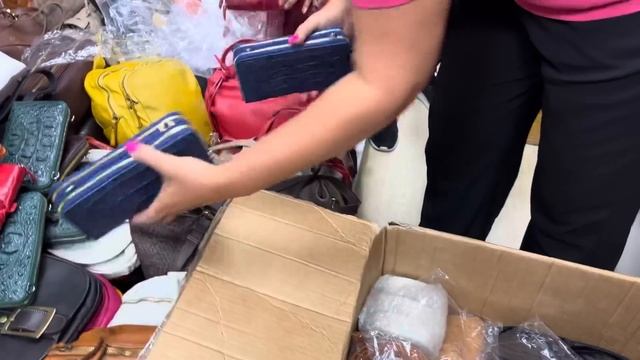 ???❤️Новое поступление товара «клатчи, кошельки из кожи крокодила»???❤️ смотреть онлайн