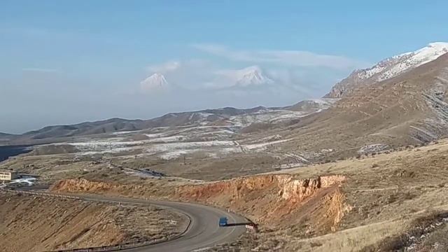 Гора Арарат вид из перевала смотреть онлайн
