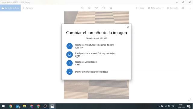 Reducir tamaño de foto con la aplicación FOTOS de Microsoft смотреть онлайн