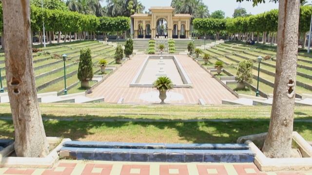 El Andalus Park in Cairo, Egypt; A Walk by El Zamalek Island смотреть онлайн
