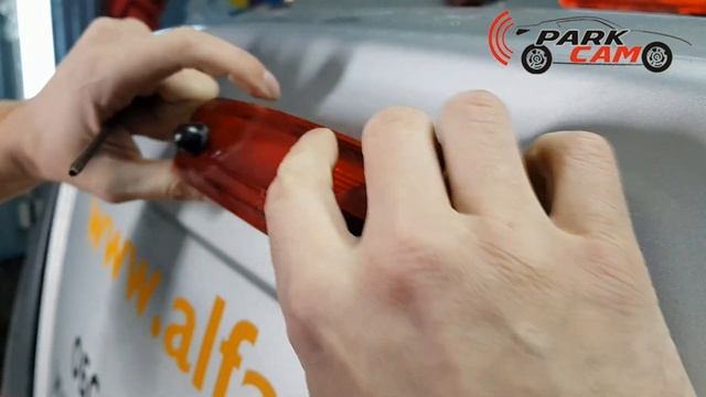 Камера заднего вида Lada Largus (Ларгус) в стоп сигнал смотреть онлайн