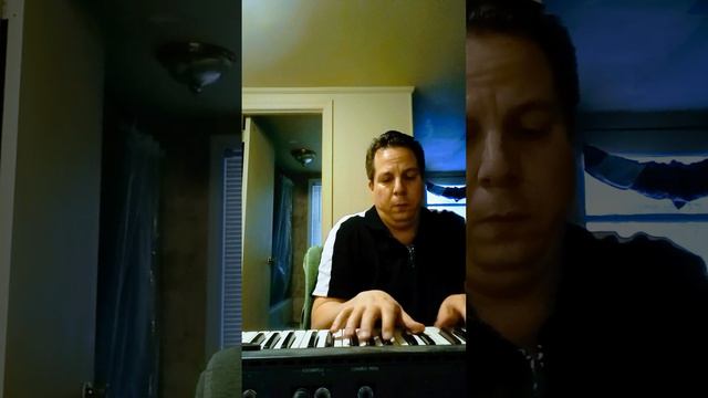 F# Bela. Behringer Ultratone K1800FX w/ Kurzweil K2000 VP acoustic guitar sound смотреть онлайн
