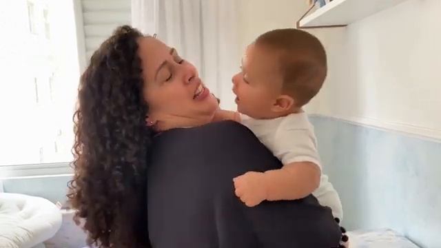 MUSIC TO RELAX PARENTS AND BABIES IN EVERYDAY LIFE. TO SLEEP OR RELAX