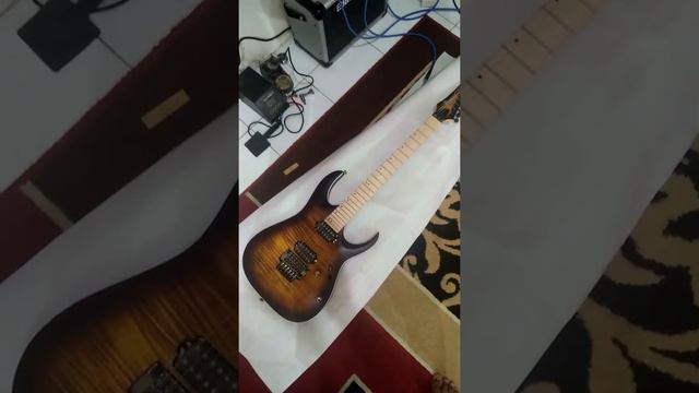 📢SOLD OUT🎸 Dijual/For sale gitar Ibanez RGA Reverse смотреть онлайн