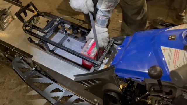 Новая гусеница на Стелс Капитан смотреть онлайн