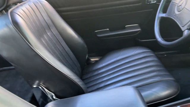 1989 Mercedes Benz 560 SL Walk-around смотреть онлайн