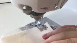 Как шить оверлочной лапкой