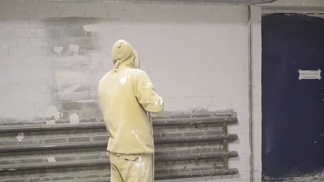 Покраска стен подземного гаража/ анонс смотреть онлайн
