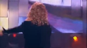 Я пою эту песню мужчинам Алла Пугачева   YouTube