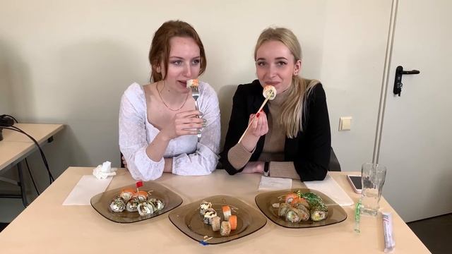 ?Где суши вкуснее: СРАВНИЛИ 3 ДОСТАВКИ МИНСКА? смотреть онлайн