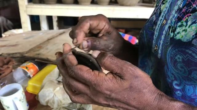 3. Как делать глиняную посуду. Шри-Ланка. (pottery factory) смотреть онлайн